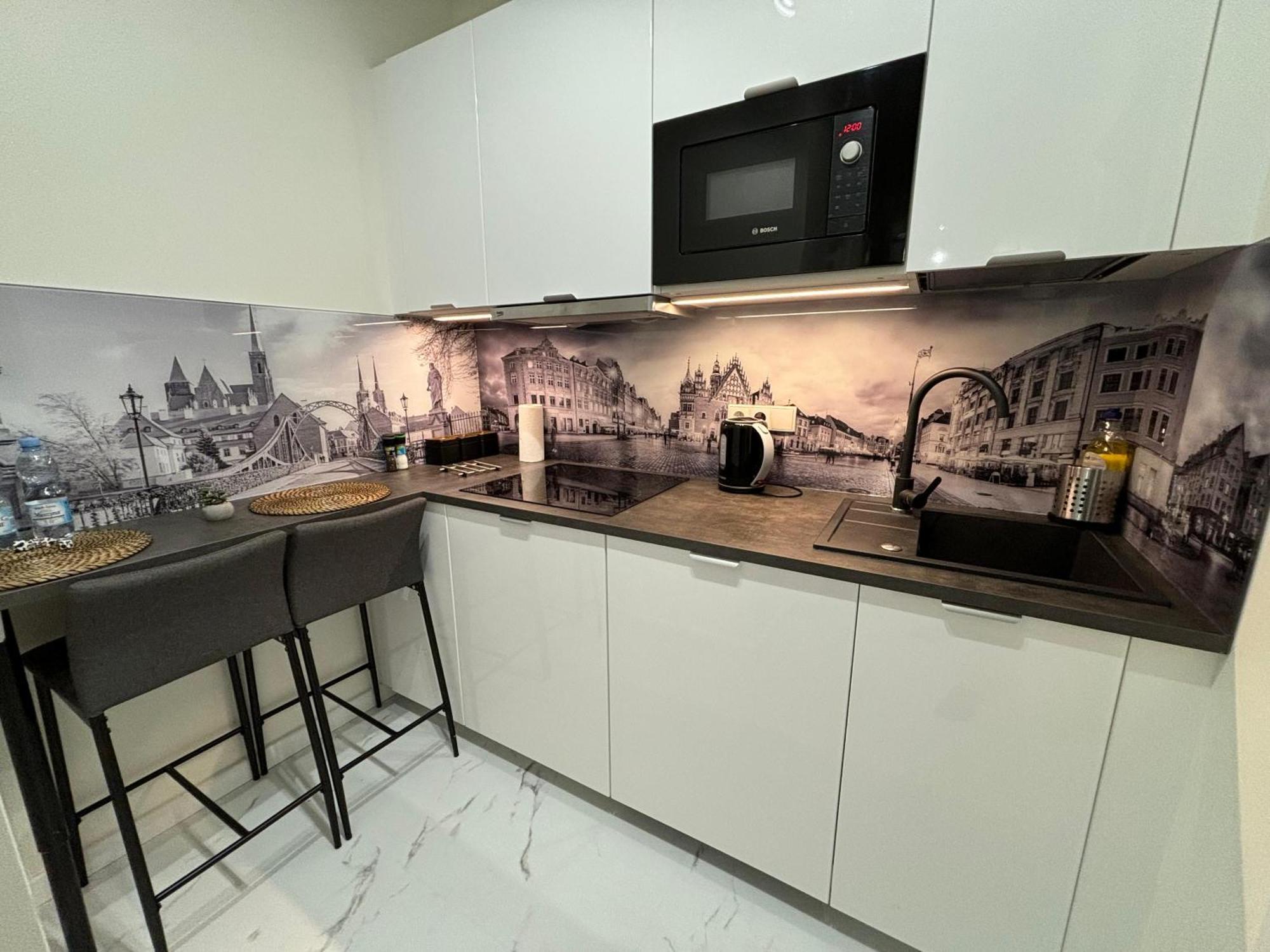 Wyjatkowe Apartamenty W Centrum Wroclaw Bagian luar foto