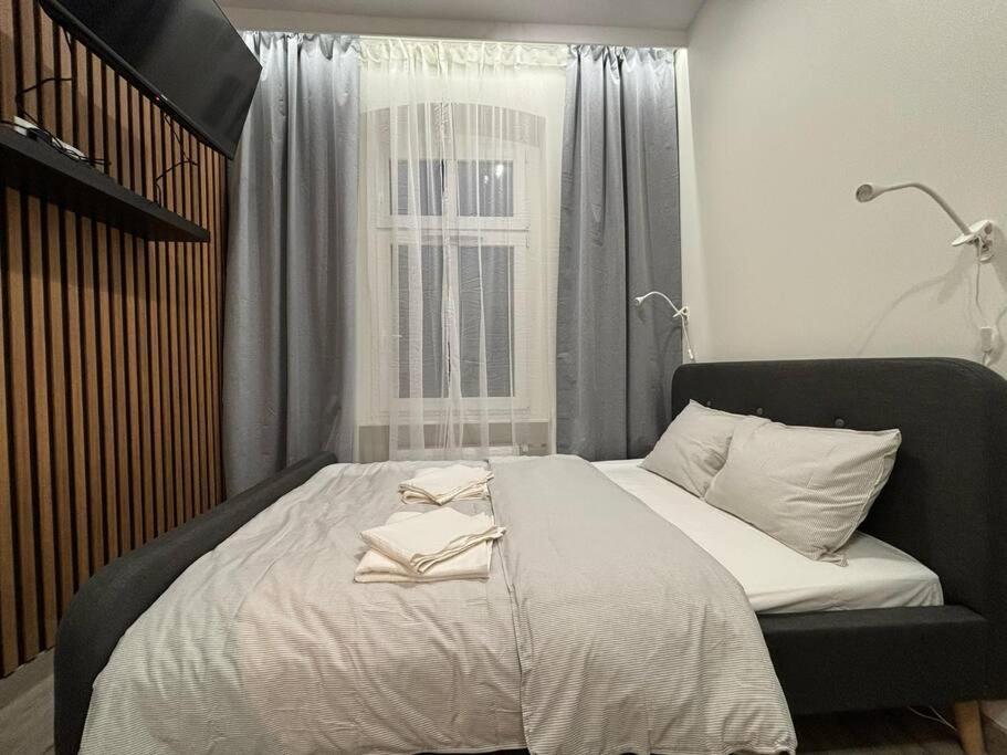 Wyjatkowe Apartamenty W Centrum Wroclaw Bagian luar foto
