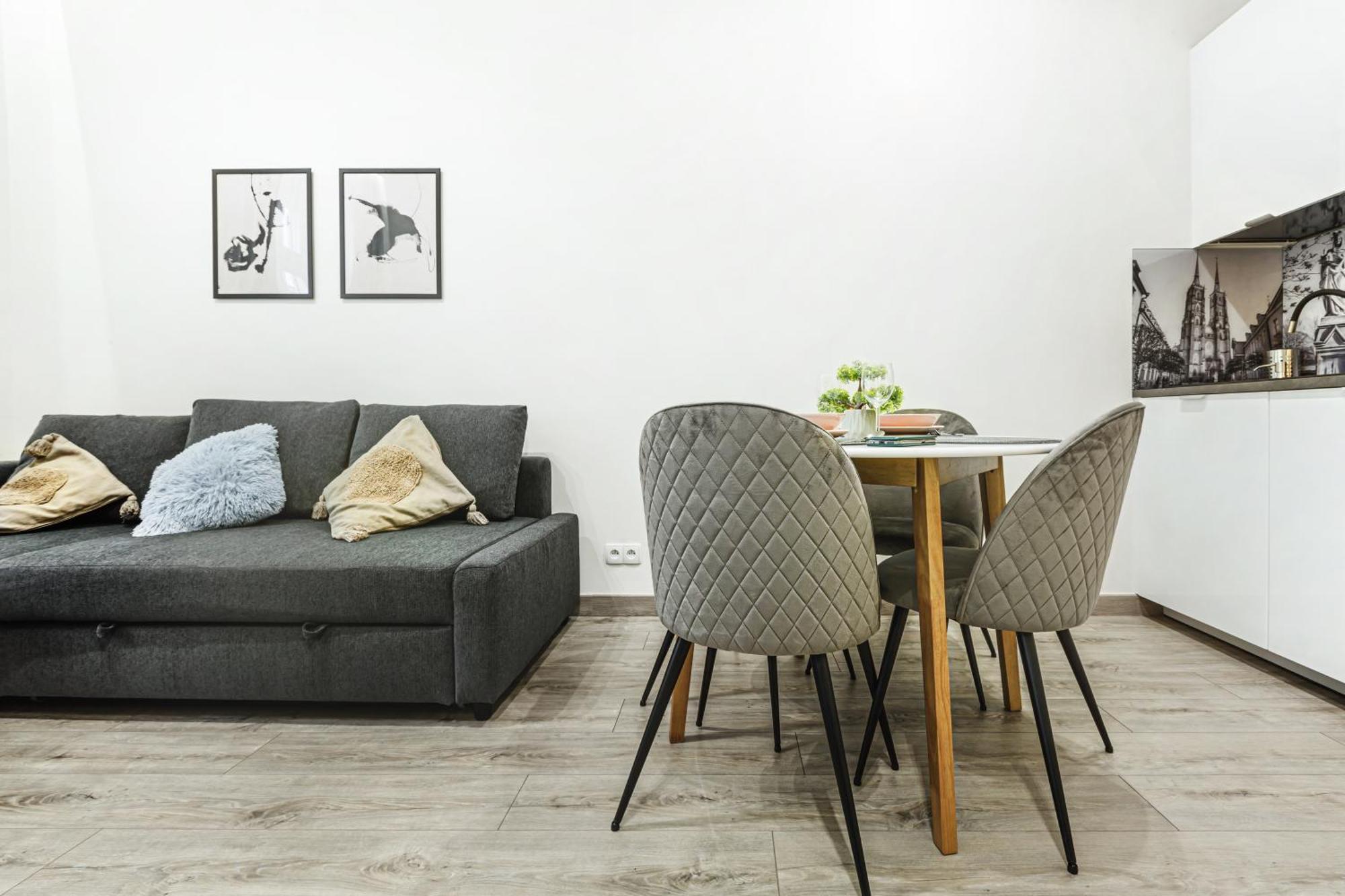 Wyjatkowe Apartamenty W Centrum Wroclaw Bagian luar foto