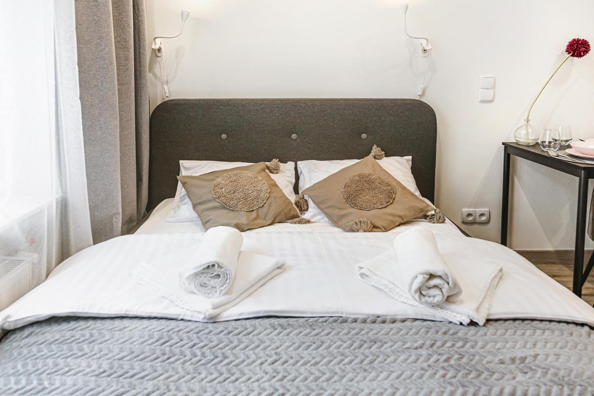 Wyjatkowe Apartamenty W Centrum Wroclaw Bagian luar foto