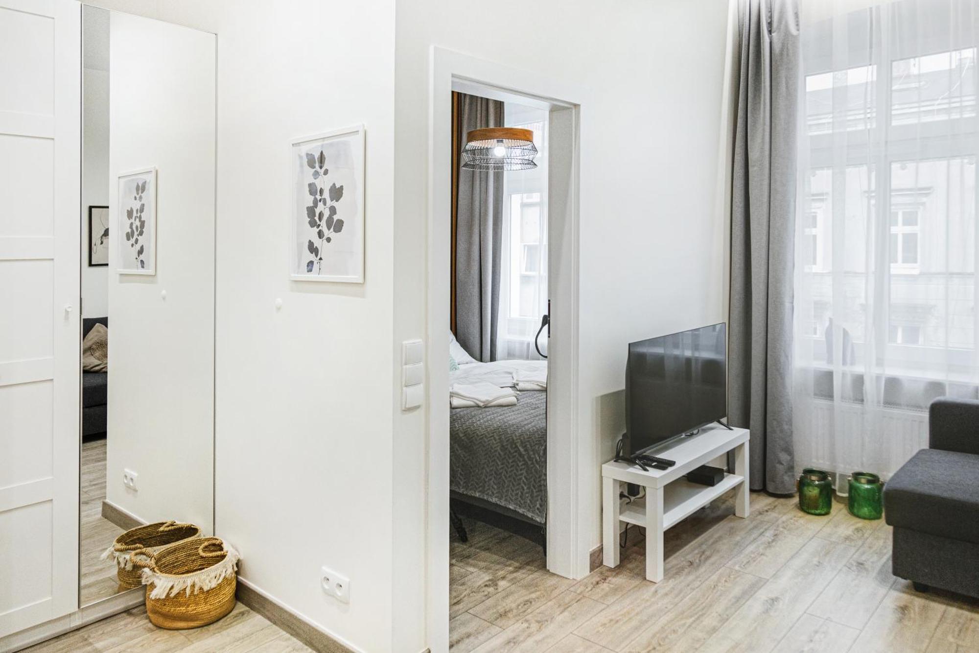 Wyjatkowe Apartamenty W Centrum Wroclaw Bagian luar foto